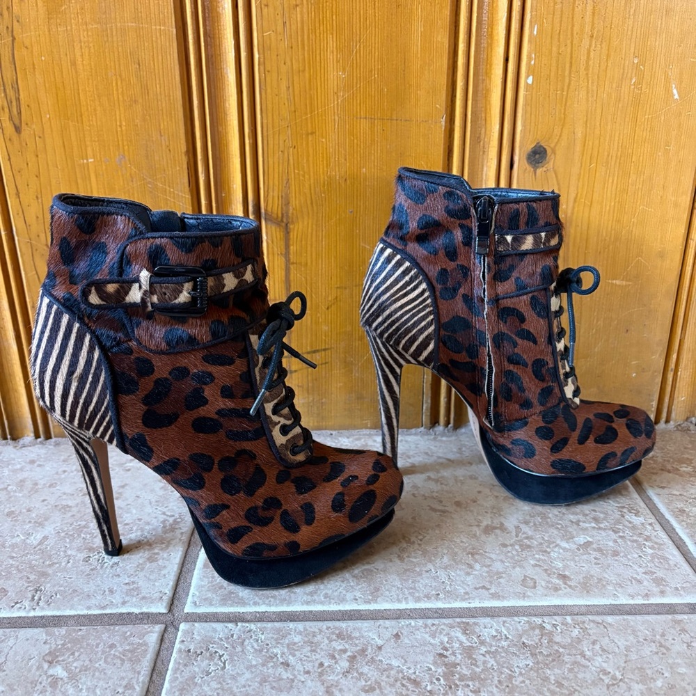 Sam Edelman Brown/Nude leopard and zebra print Uma Boots/Booties size 6